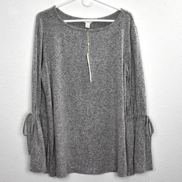 CASLON Super Soft Long Bell Sleeve Blouse New with tag Size Large Color Grey - Picture 2 of 6